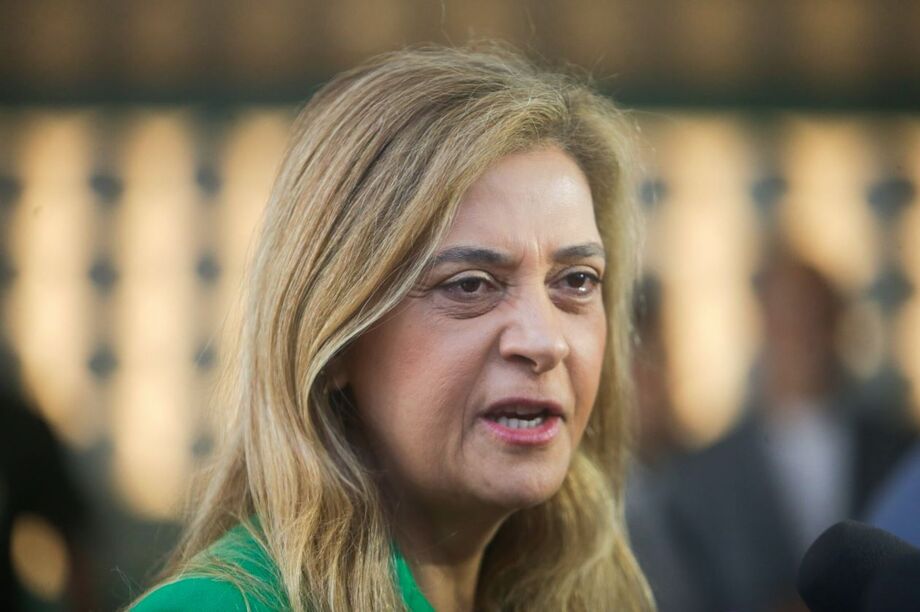 Presidente do Palmeiras, Leila Pereira, decidiu não ir ao Maracanã por temer clima hostil em meio a polêmicas com o Flamengo.
