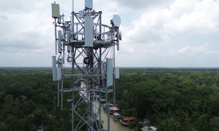 Torre instalada por Vivo, Claro, TIM e IHS garante sinal 4G e 5G para moradores e turistas da Ilha do Combú.