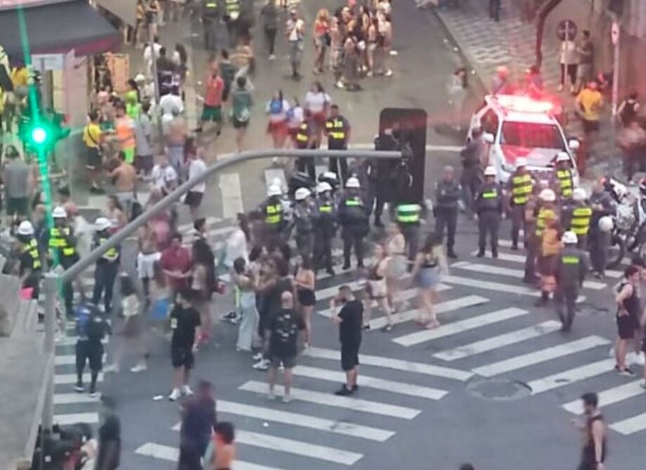 Polícia Militar dispersou as pessoas presentes na 'Peruada'