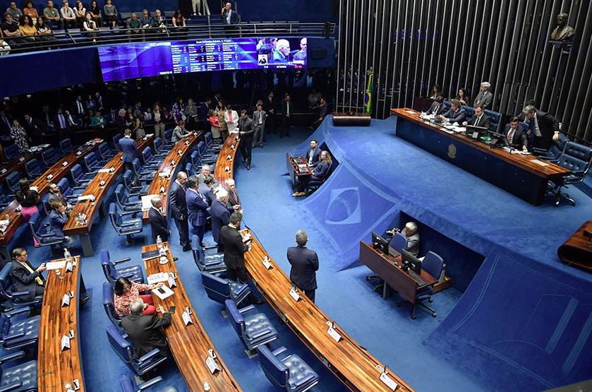 Projeto de isenção do Imposto de Renda agora será analisado pelo Senado Federal após mudanças na Câmara