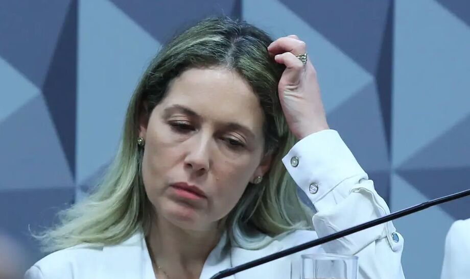 Thaisa Jonasson ficou em silêncio durante quase todo o depoimento à CPMI do INSS nesta quinta-feira (23)