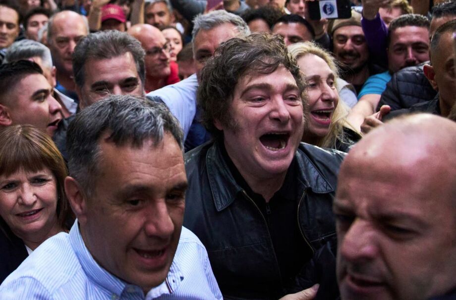 Argentinos votam para renovar Congresso e testar apoio às reformas de Javier Milei.