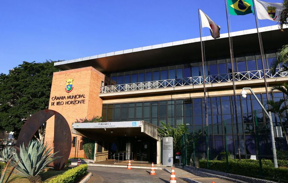 Lei sancionada inclui 18 de maio no calendário oficial como Dia da Fidelidade Conjugal e do Casamento Monogâmico Cristão