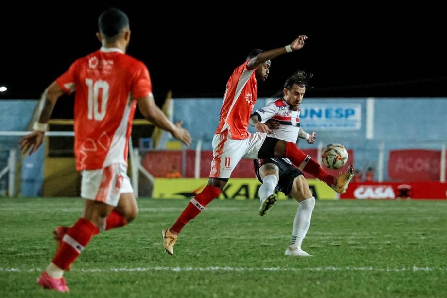 Derrota no clássico deixa o Comercial em situação delicada na luta pelo acesso à Série A do Estadual
