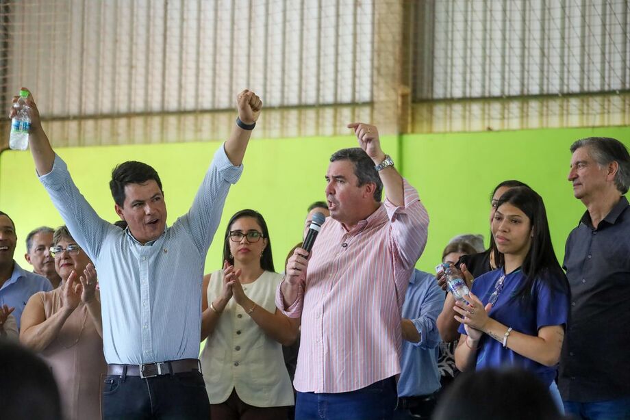 Governador Eduardo Riedel entrega obras e assina novos investimentos em Deodápolis e Glória de Dourados