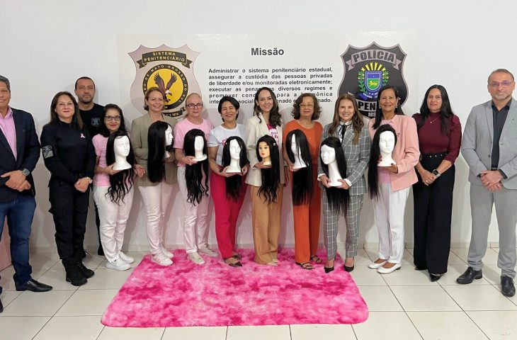 Perucas confeccionadas por reeducandas da Capital são entregues à Rede Feminina de Combate ao Câncer