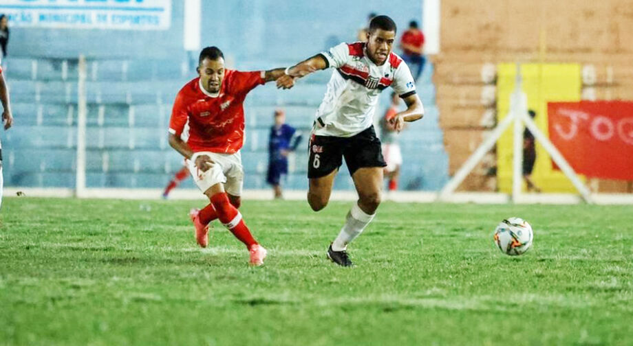 Taveira aproveitou melhor condição física na etapa final e buscou os gols da segunda vitória na Série B