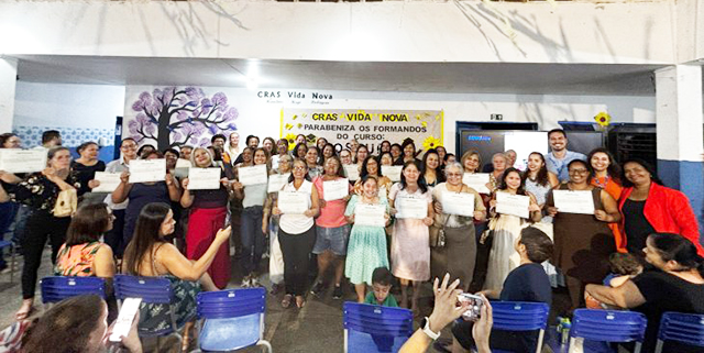 Formatura do curso de costura da Funtrab