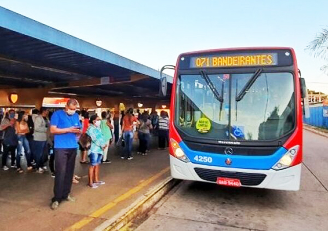 A confusão aconteceu na linha 071