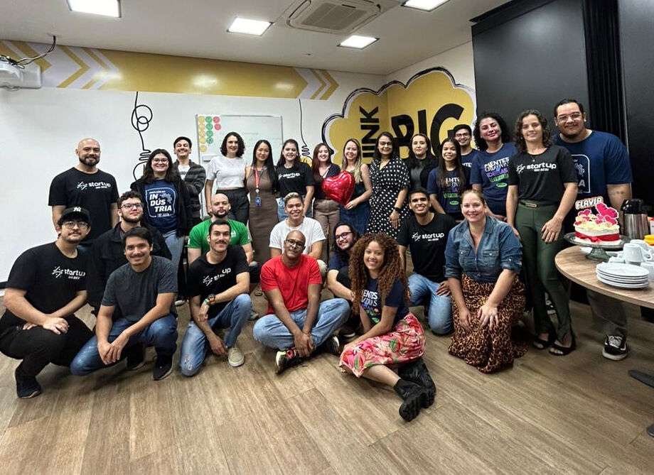 Equipe da Startup Sesi, de Mato Grosso do Sul, desenvolvedora do projeto Estágio 4Feedstock, um dos finalistas do Prêmio IEL de Talentos 2025 na categoria Sistema S.