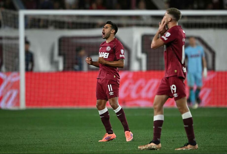 Lanus venceu por 1 a 0 após empate por 2 a 2 no Chile