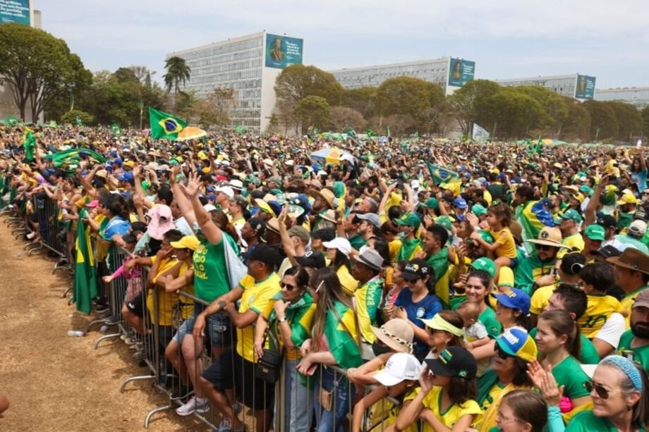 O inquérito apurava o uso eleitoral de recursos públicos e símbolos institucionais em eventos do Bicentenário da Independência do Brasil.