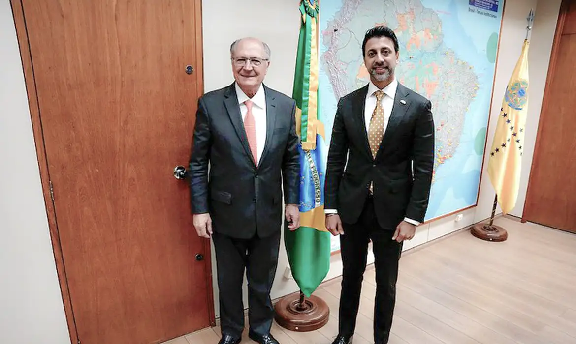 Mercosul e Canadá retomam negociações por acordo de livre comércio.
