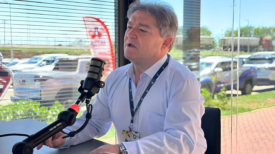 Na entrevista, Magro explicou como o município aposta no turismo e na agricultura como alternativas para reaquecer a economia local.