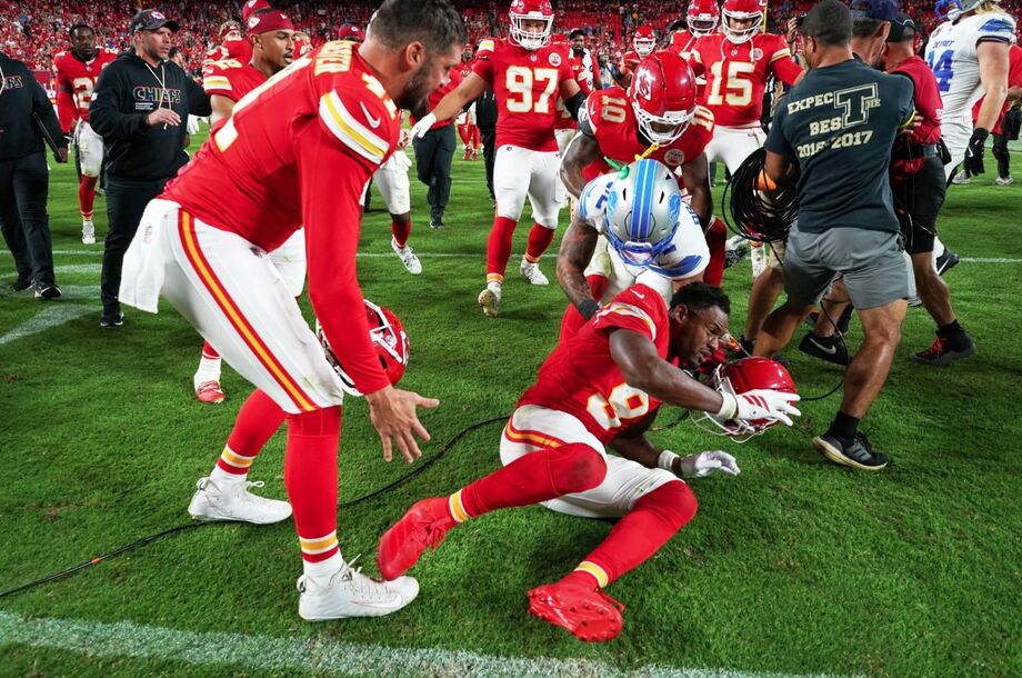 Jogadores de Chiefs e Lions se envolveram em confusão após a partida no Arrowhead Stadium