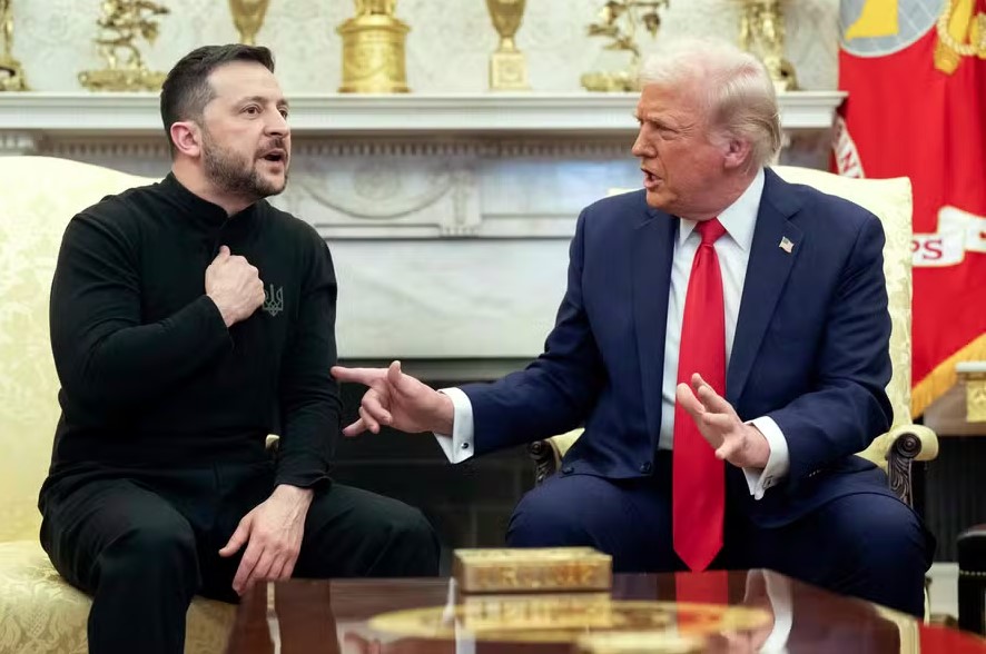 Zelenski e Trump se encontram em Washington para discutir futuro da guerra e possível negociação de paz