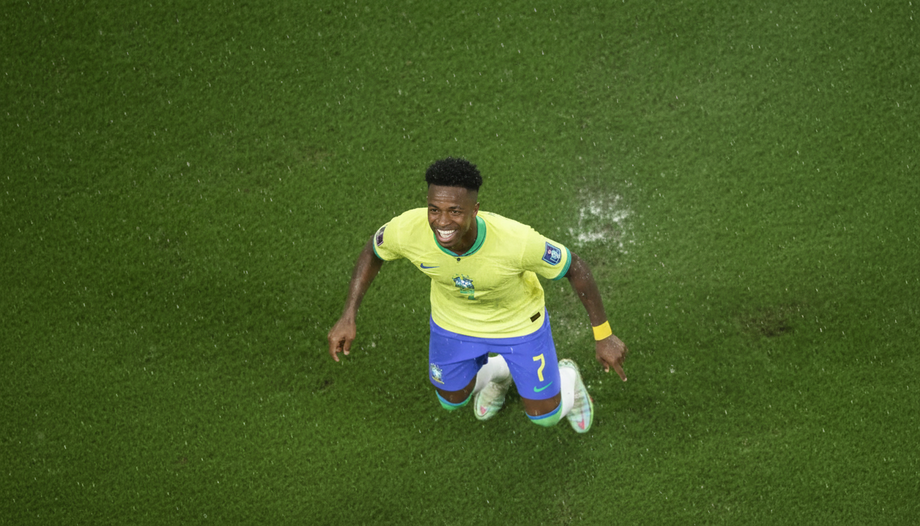 Vini Jr. marca em goleada sobre Coreia do Sul, dedica gol ao povo brasileiro e evita comentar polêmica com Virginia Fonseca.