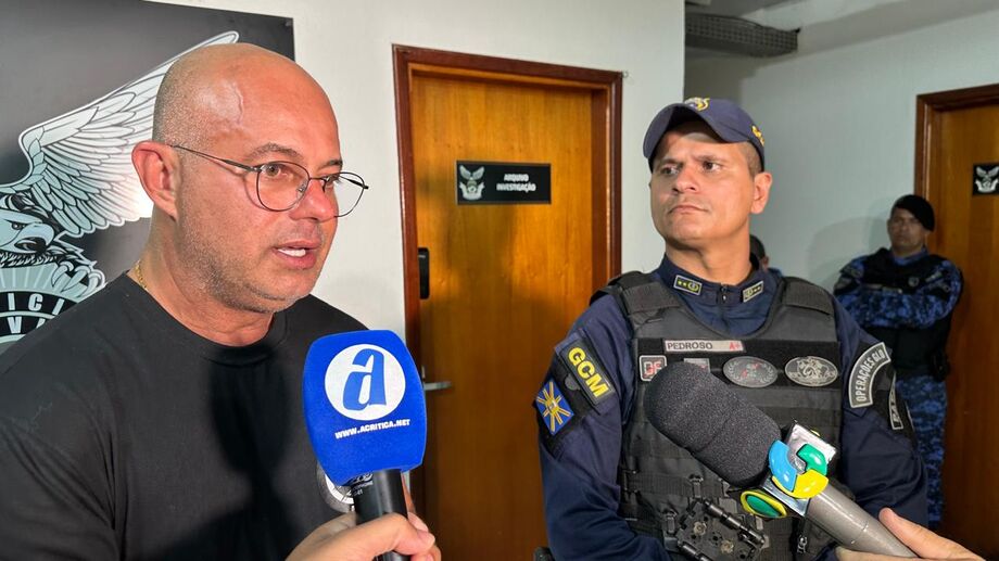 O delegado titular da Denar, Hoffman D'Ávila e o comandante da GCM, Alexandre Pedroso