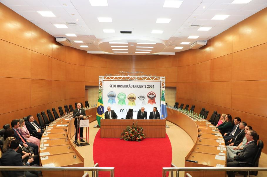 O Tribunal de Justiça de Mato Grosso do Sul (TJMS) realizou nesta sexta-feira (10) a cerimônia de entrega do Selo Jurisdição Eficiente Ano 2024.