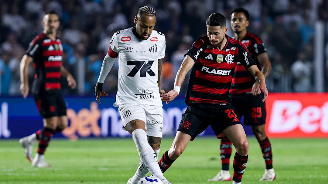Santos enfrenta o Flamengo na 33ª rodada