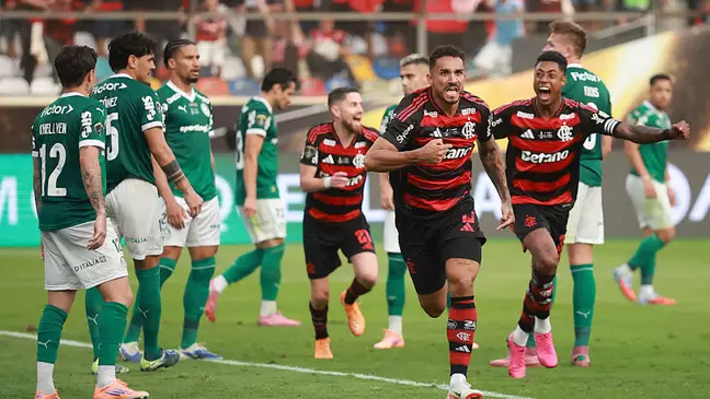 Flaco López aponta bola parada como decisiva e lembra: 'No Palmeiras tem que lutar por títulos'