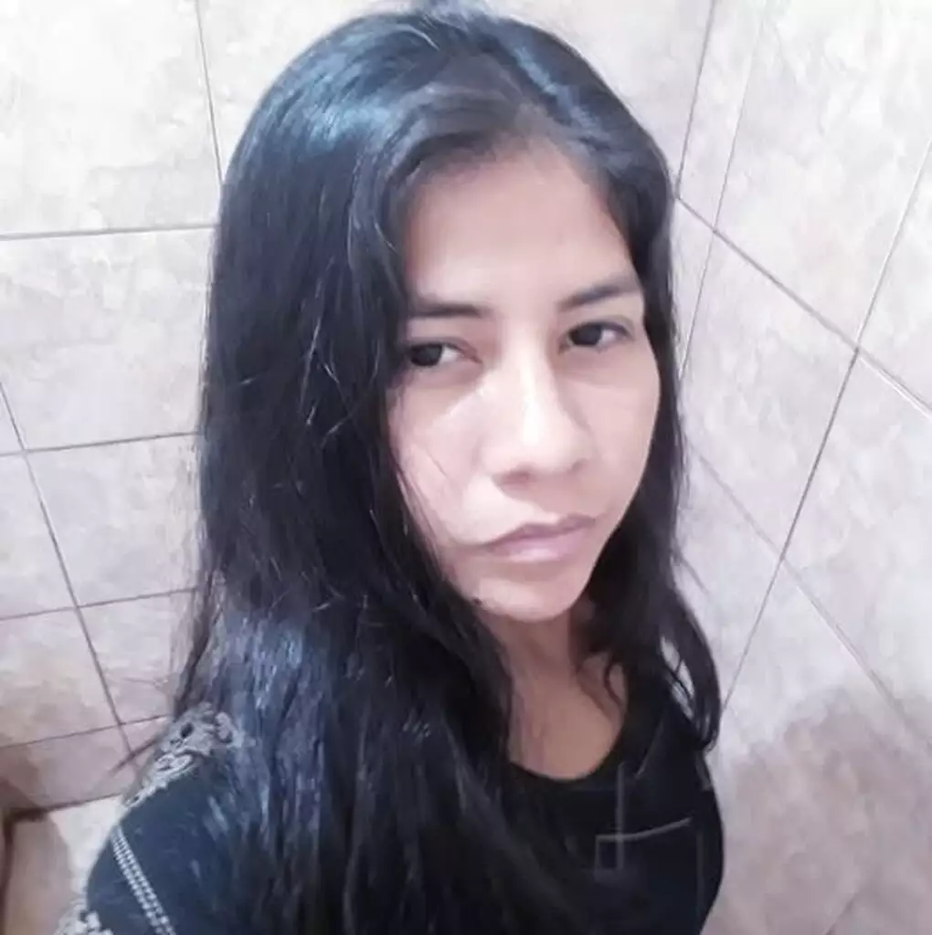 Aline foi morta na noite de ontem após ser esfaqueada