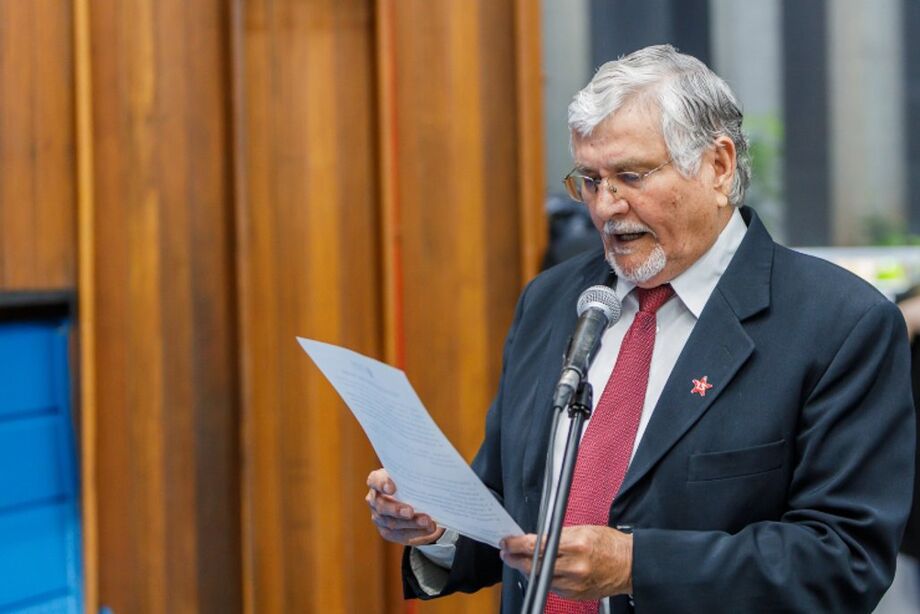 Zeca do PT solicita poços artesianos para escola rural em Sidrolândia e povoado em Miranda.