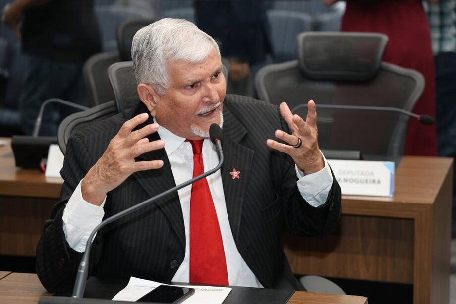 Encontrar soluções para as quedas e faltas de energia nos assentamentos é um dos motivos da reunião convocada por Zeca do PT