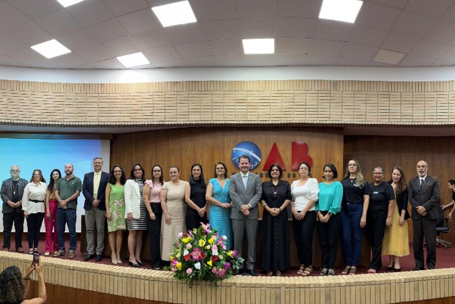 Ato de posse da frente parlamentar reuniu representantes de diversas instituições em Campo Grande.
