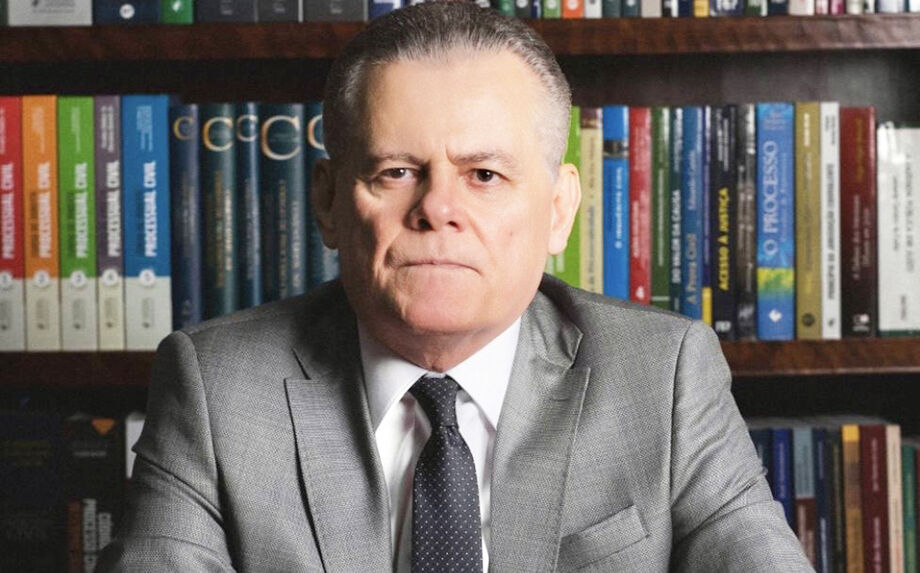 O advogado criminalista André Borges (foto) diz que nenhum presídio tem estrutura para cuidar da saúde do ex-deputado, preso aos 84 anos.