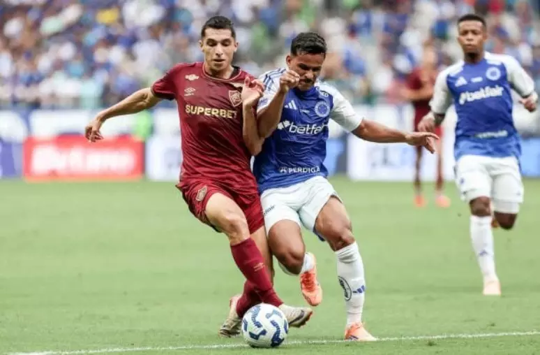 Fluminense no Mineirão e segura empate com o Cruzeiro pela 33ª rodada do Brasileirão