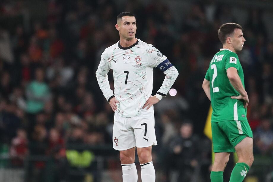Cristiano Ronaldo foi expulso no jogo com a Irlanda, na quinta-feira, e acabou deixando a delegação portuguesa.