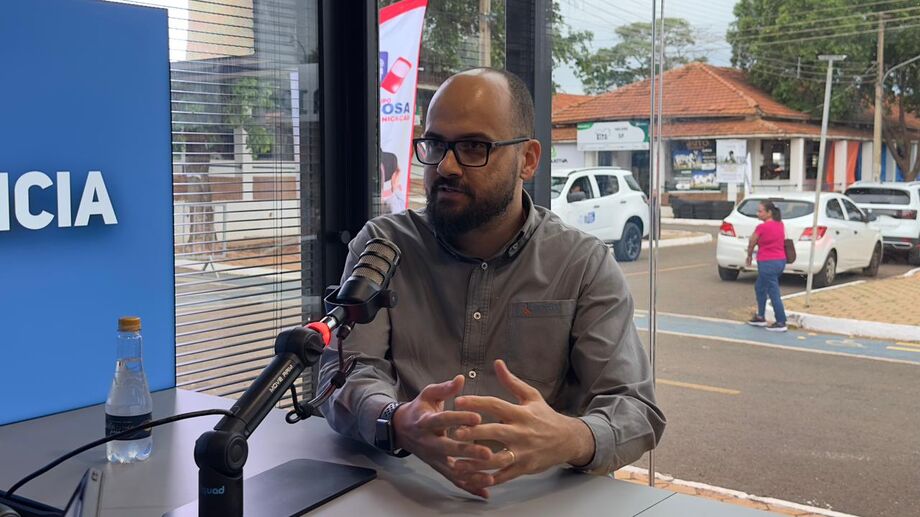 João Ricardo, coordenador de construção e manutenção da Energisa MS, destacou durante a Expogenética 2025 o uso de tecnologia e campanhas de conscientização para reforçar a segurança elétrica no campo.