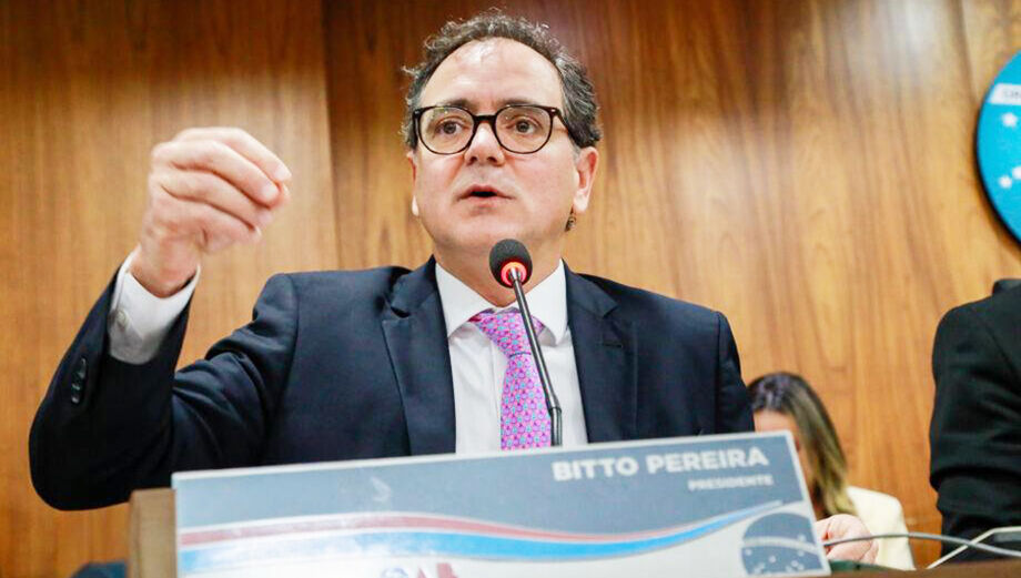 Preside Bitto Pereira trabalhou para a medida passar a valer. Justiça obriga operadoras a bloquear linhas usadas por falsos advogados em MS após ação da OAB.