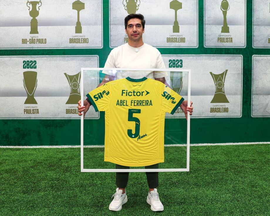 Abel Ferreira chegou ao Palmeiras em outubro de 2020