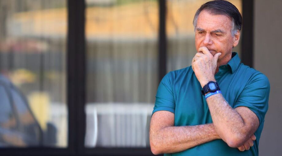 Governo do DF nega ter privilegiado Bolsonaro ao pedir avaliação médica e diz que seguiu protocolo.