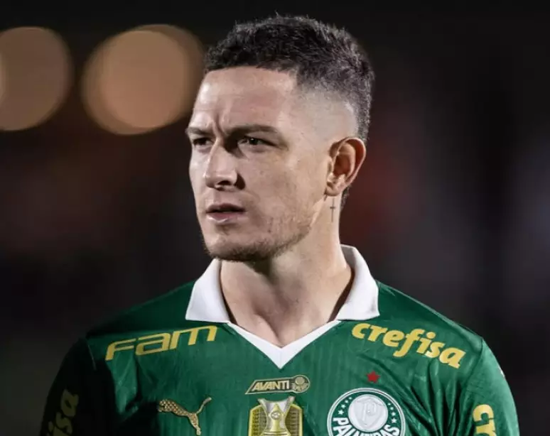 Aníbal Moreno se torna vilão em momentos decisivos do Palmeiras na temporada