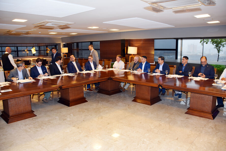 Representantes da Fiems e empresários bolivianos discutem oportunidades de cooperação e logística regional.