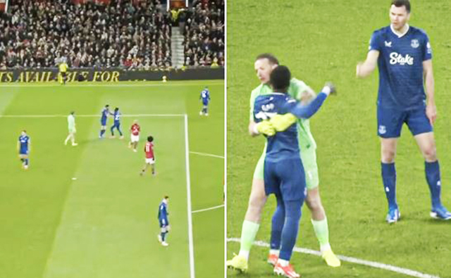 Momento da discussão entre Gueye e Keane durante a partida, com o árbitro ao lado.