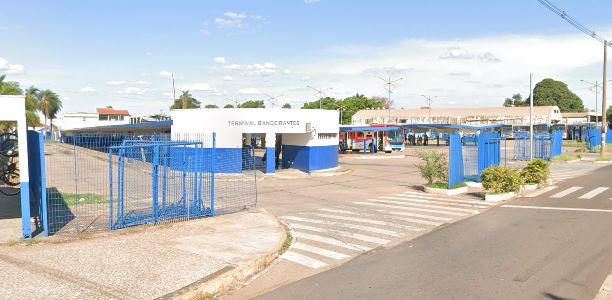 Ocorrência foi registrada no Terminal Bandeirantes; agressor foi levado à Cepol algemado