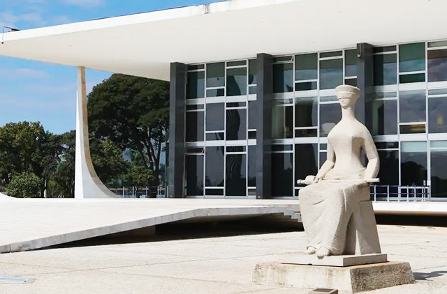 O governo do Rio de Janeiro tem até esta segunda-feira (17) para entregar ao Supremo Tribunal Federal (STF) os documentos exigidos sobre a Operação Contenção