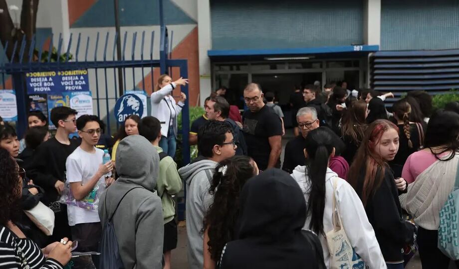 Mais de 3,5 milhões de candidatos aguardam o gabarito oficial do Enem 2025, que será divulgado pelo Inep na quinta-feira (13).