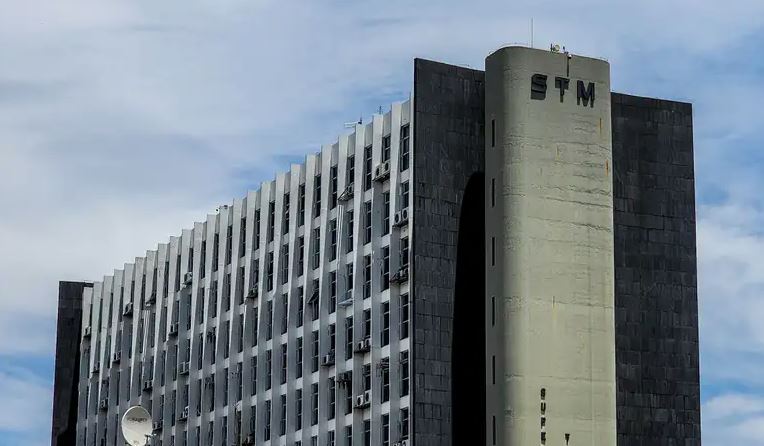 STM condena cinco militares e duas civis por fraude de R$ 120 mil no 12º Regimento de Cavalaria Mecanizado, no Rio Grande do Sul.