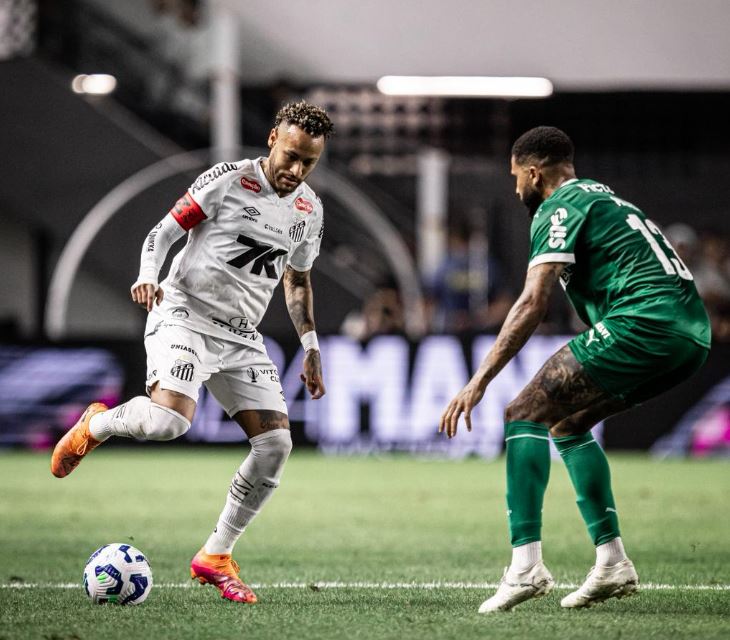 Neymar comanda o Santos na vitória sobre o Palmeiras em noite de clássico na Vila Belmiro