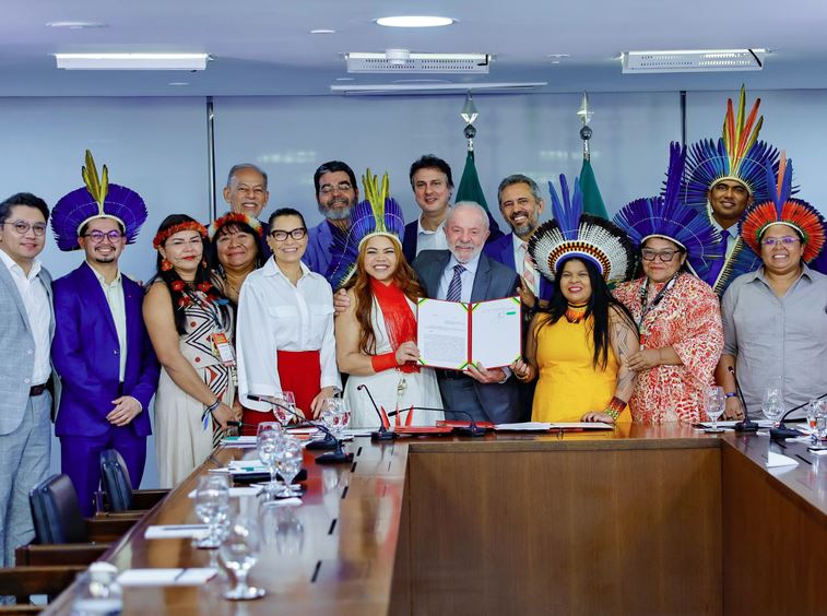 Governo demarca dez novas terras indígenas em sete Estados; processo segue para homologação de Lula