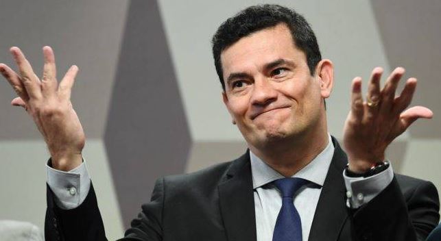 Senador Sérgio Moro questiona atuação da Polícia Federal durante sessão da CPI do Crime Organizado no Senado