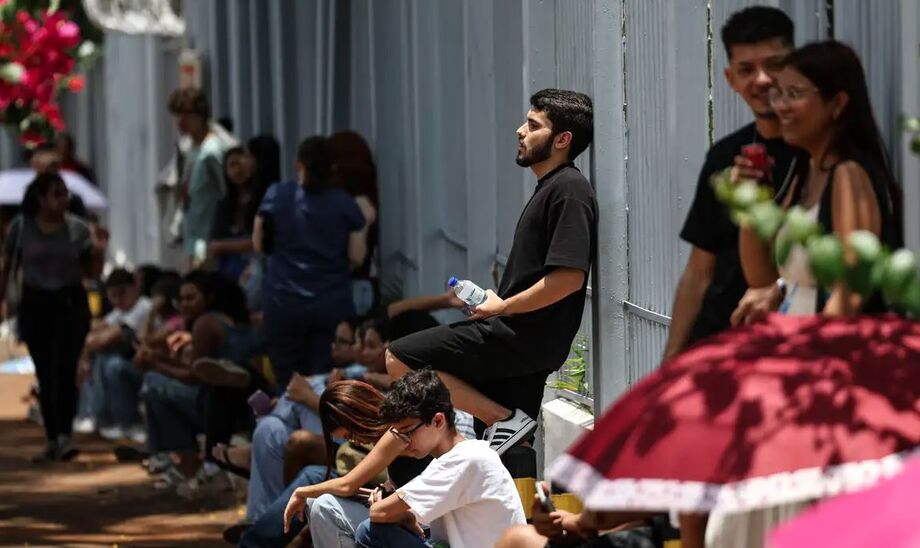 Mais de 4 milhões de estudantes participaram do Enem 2025; três questões foram anuladas por suspeita de vazamento