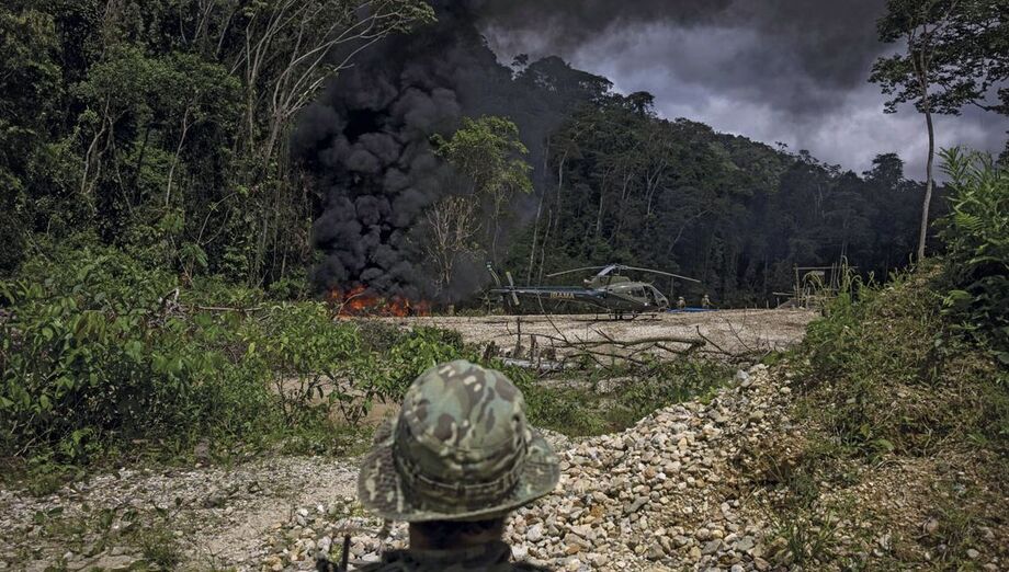 Facções dominam mais de um terço da Amazônia Legal e controlam rotas de drogas e garimpos ilegais.