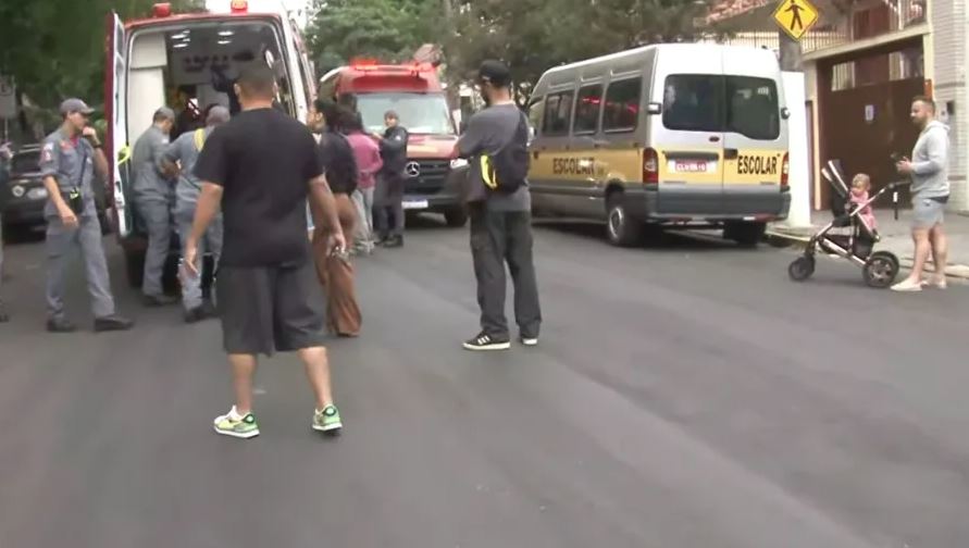 Seis adolescentes foram socorridos após ingerirem medicamento dentro de escola estadual no Ipiranga, em São Paulo.