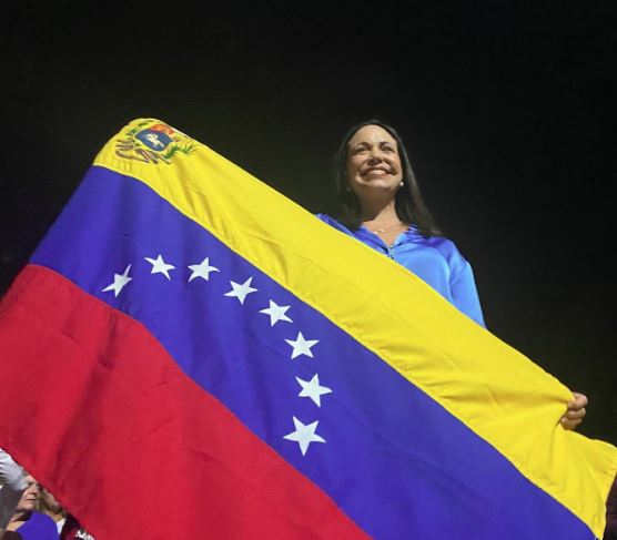 Líder da oposição venezuelana afirmou que Trump vai impor a saída de Maduro do poder